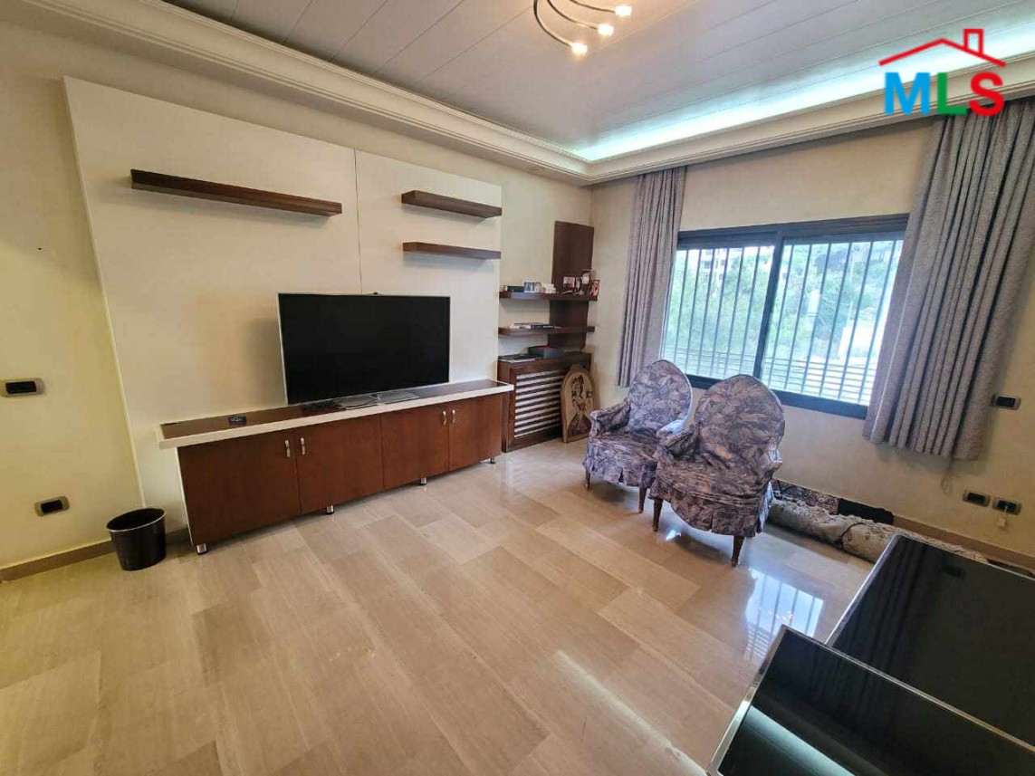 Fully Decorated Apartment For Sale in Monteverde