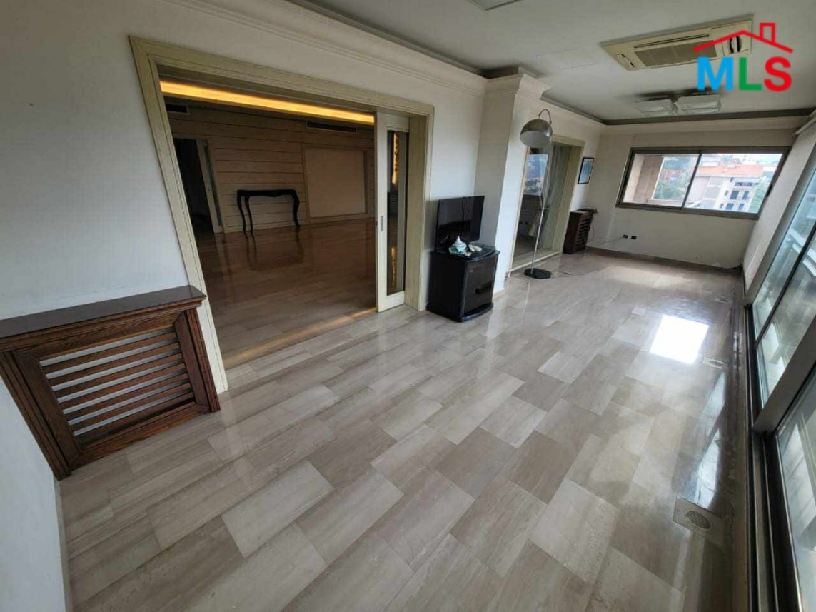 Fully Decorated Apartment For Sale in Monteverde