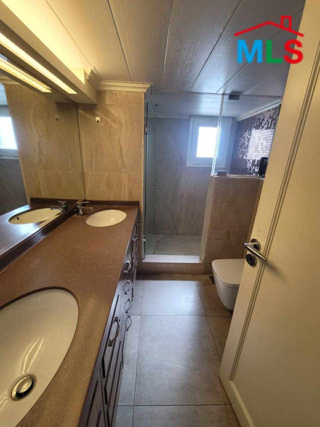 Fully Decorated Apartment For Sale in Monteverde