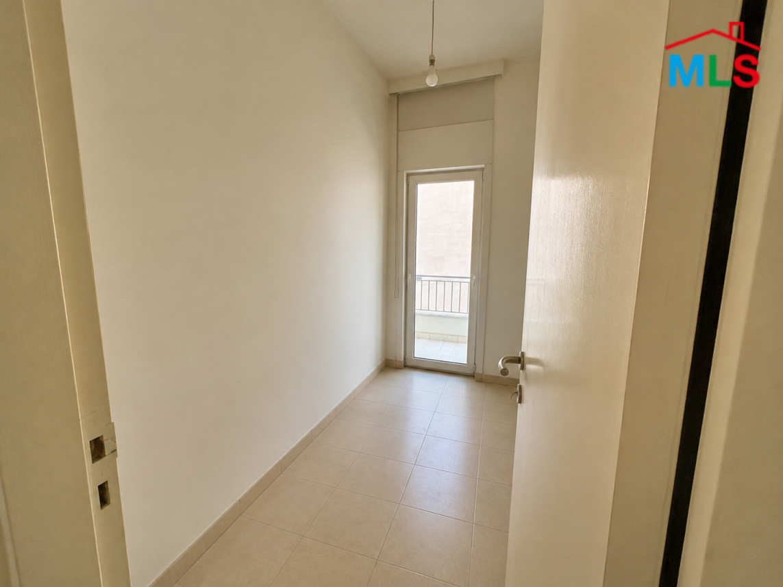 3-Bedrooms Apartment For Sale in Achrafieh, Sodeco