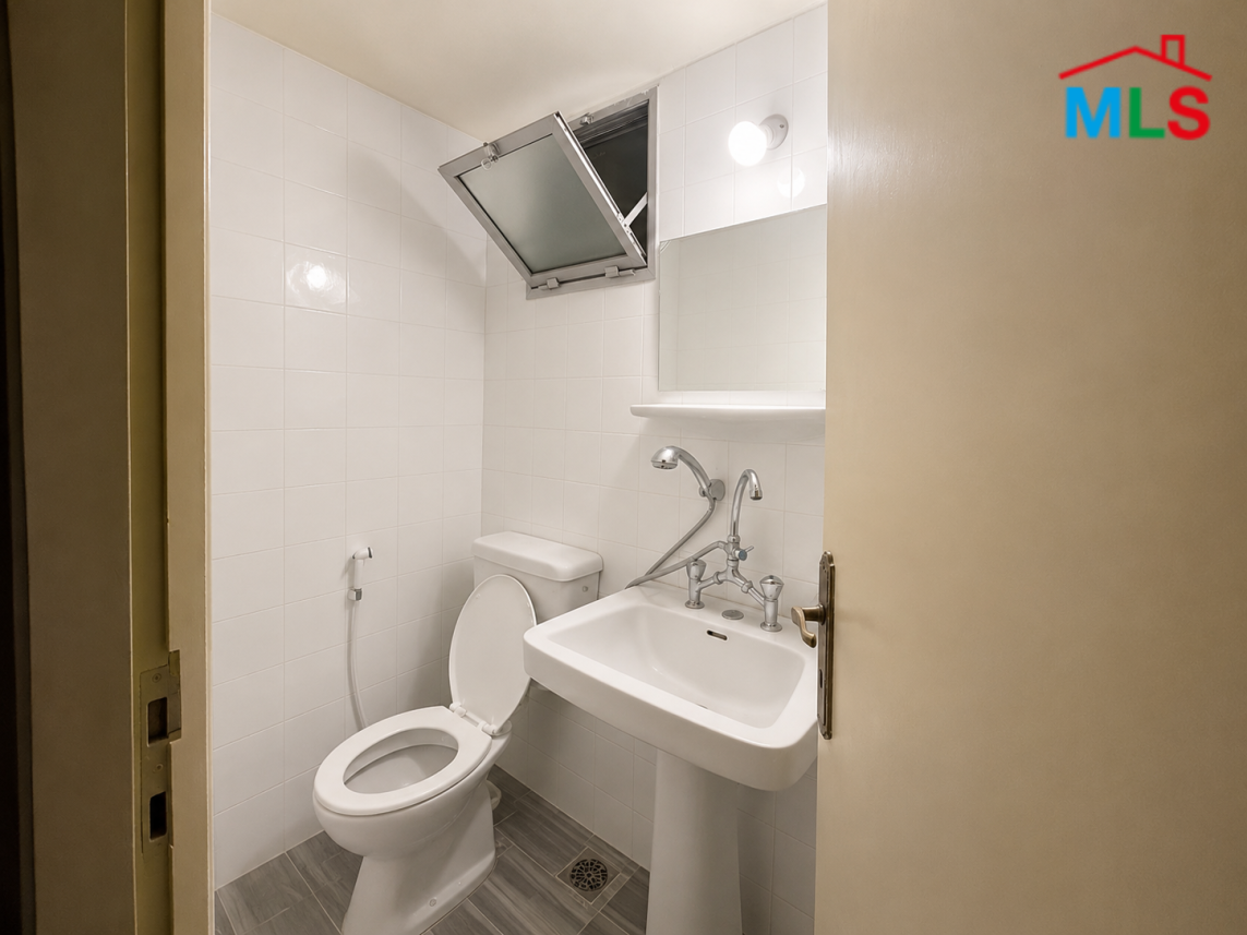 3-Bedrooms Apartment For Sale in Achrafieh, Sodeco