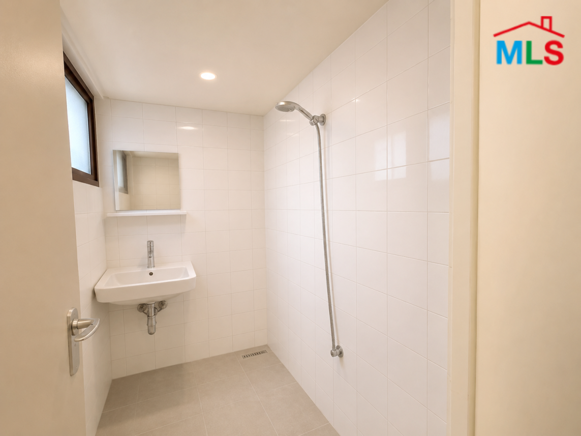3-Bedrooms Apartment For Sale in Achrafieh, Sodeco