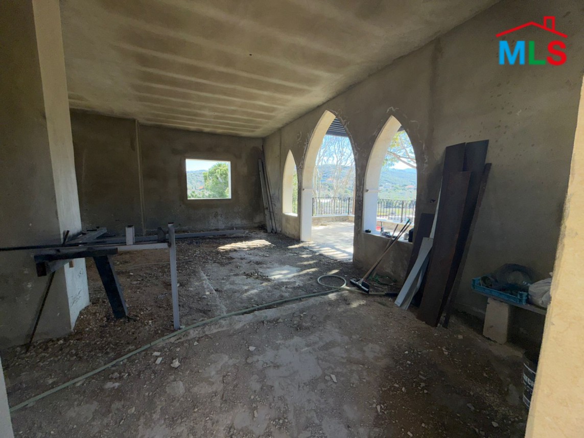 Exclusive! Triplex Villa With A Huge Garden For Sale in Toula, Batroun