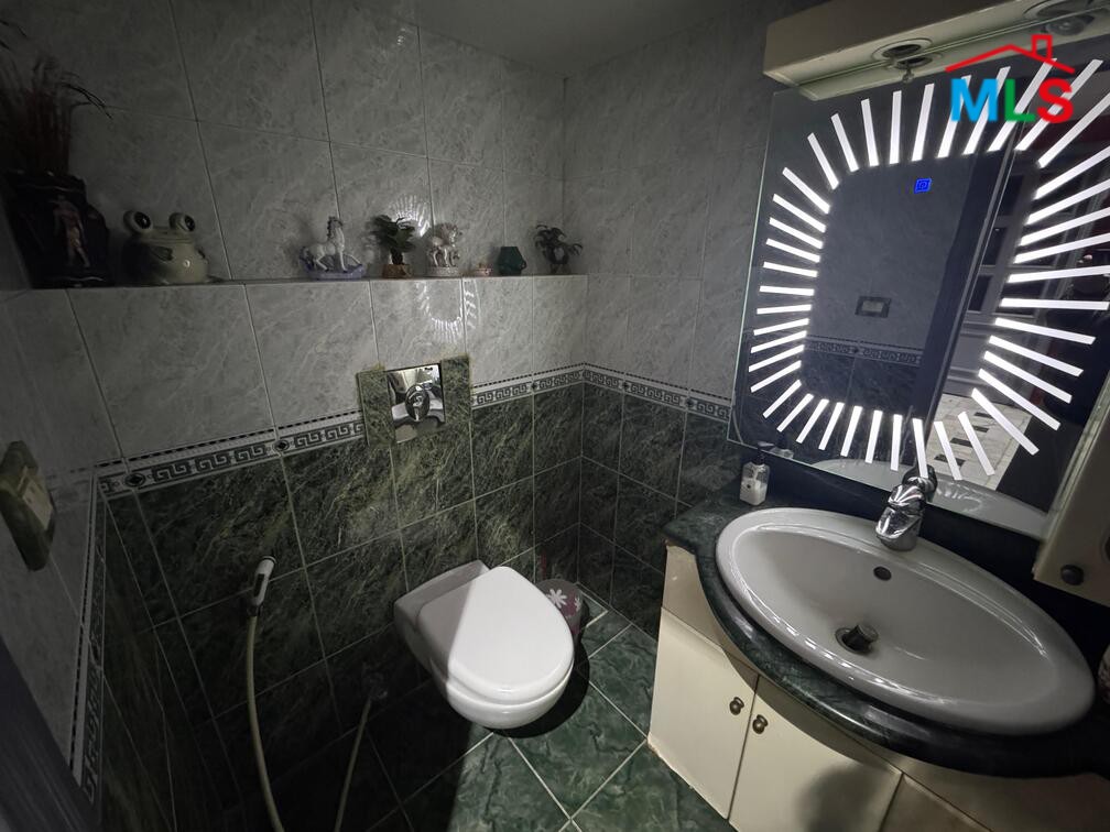 Spacious Apartment For Sale in Corniche El Mazraa, Beirut