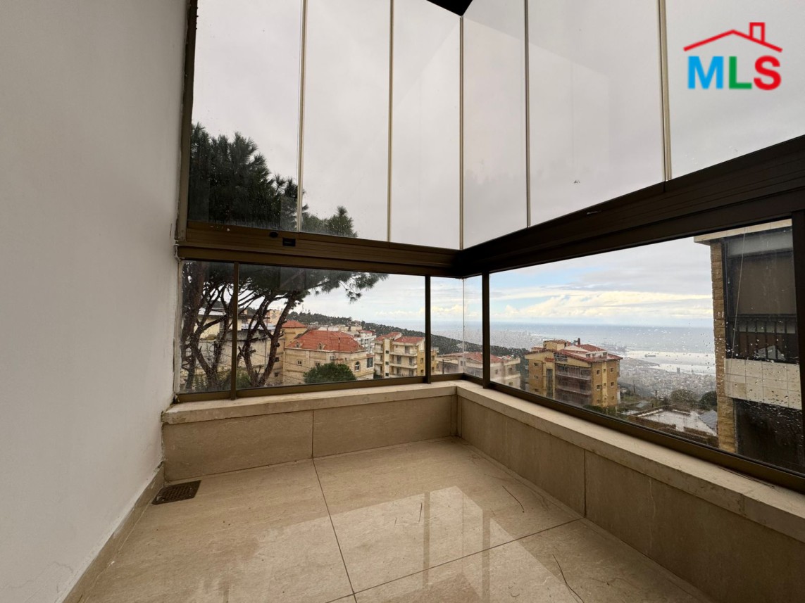 Unfurnished Duplex With Terrace And Sea View For Sale in Roumie