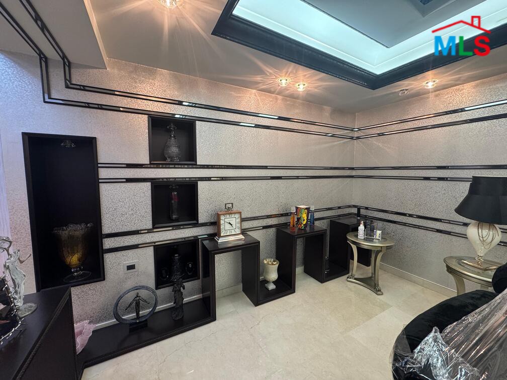 Luxurious High-End Duplex For Sale in Rawche