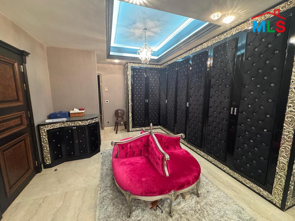 Luxurious High-End Duplex For Sale in Rawche