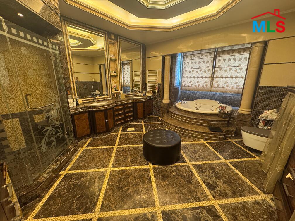 Luxurious High-End Duplex For Sale in Rawche