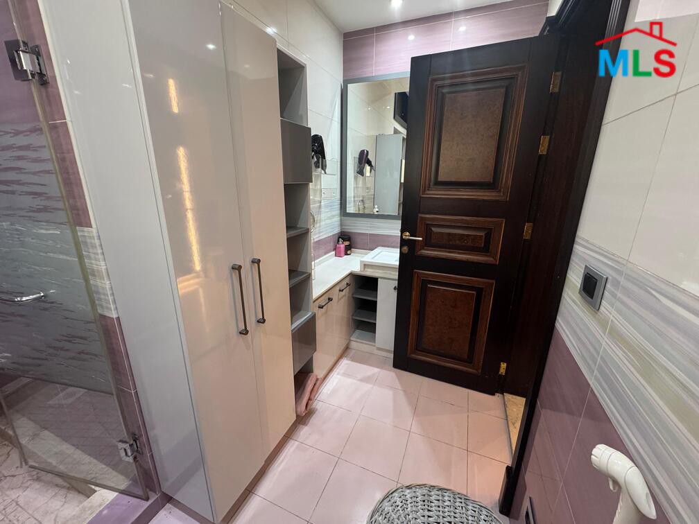 Luxurious High-End Duplex For Sale in Rawche