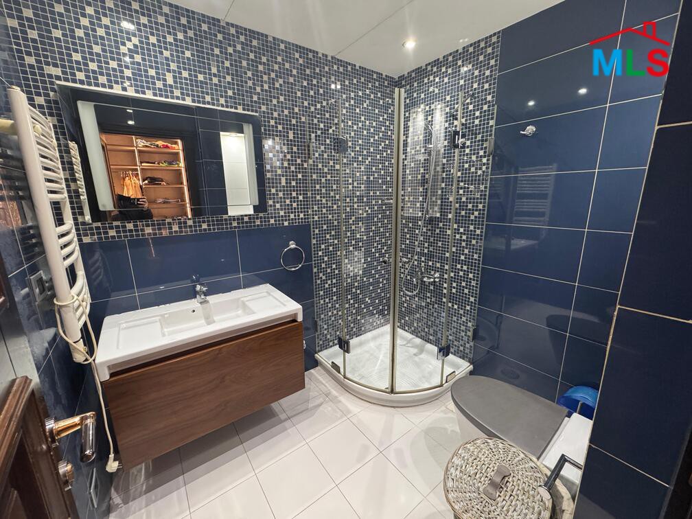 Luxurious High-End Duplex For Sale in Rawche