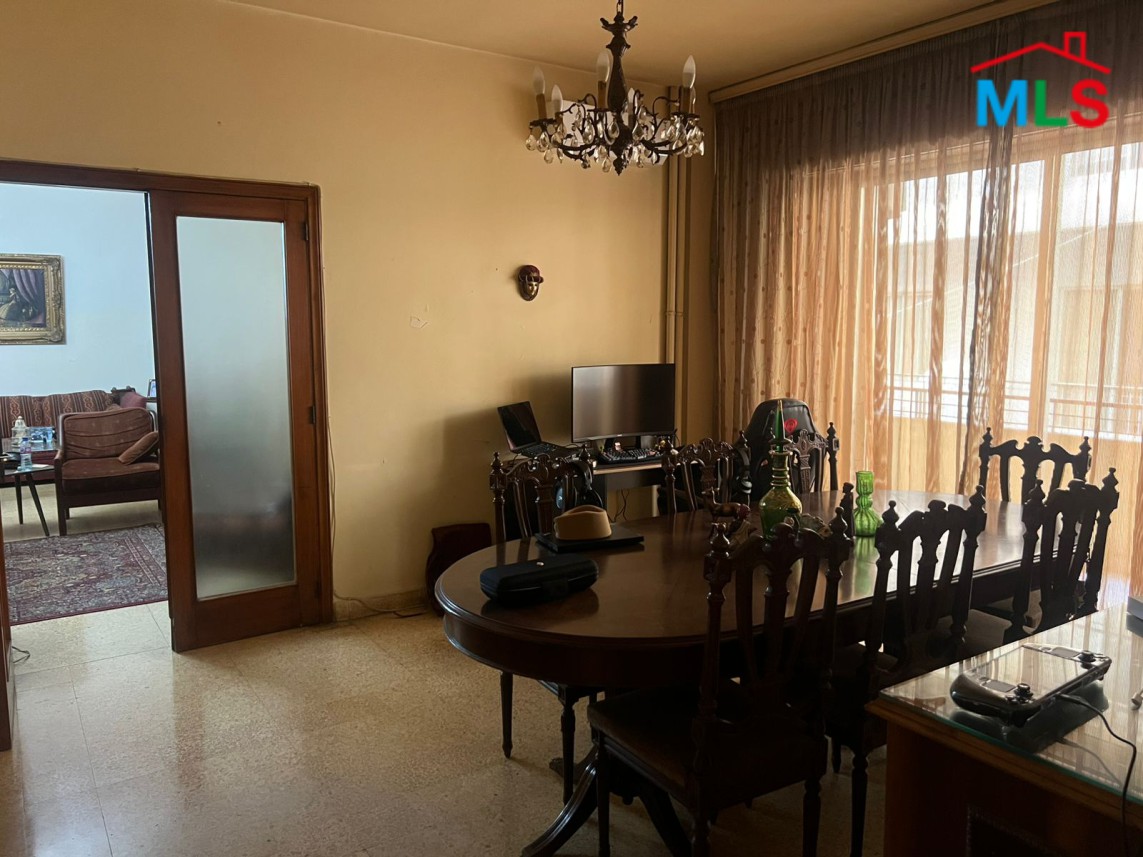 Spacious Apartment For Sale in Furn El Chebbak