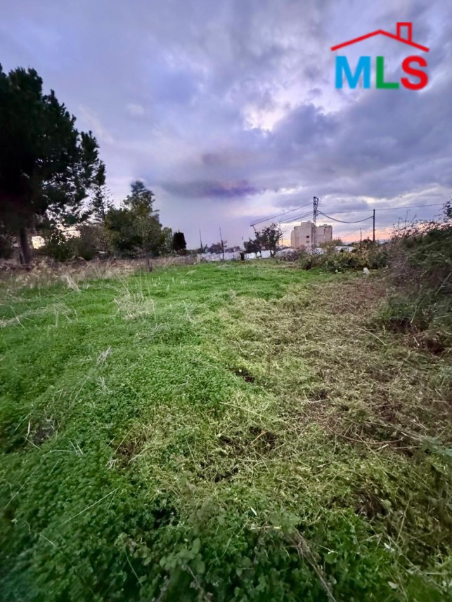 A 800 SQM Land For Sale in Jbeil
