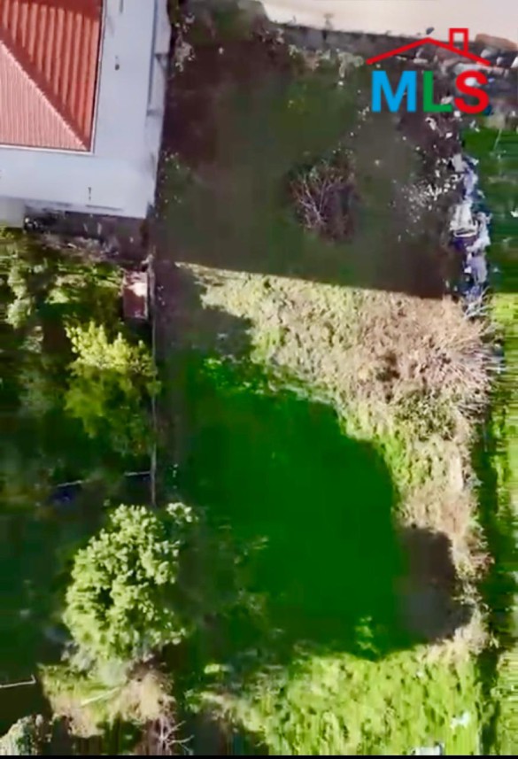 A 800 SQM Land For Sale in Jbeil