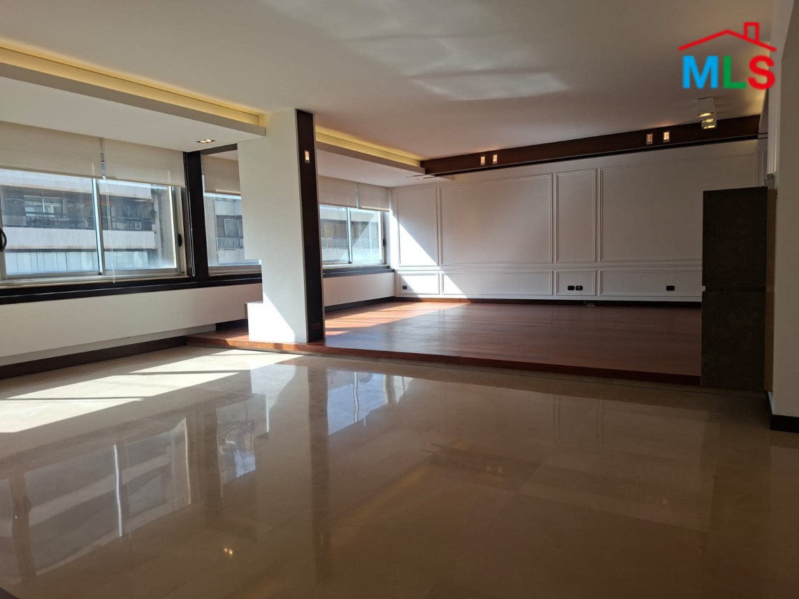Super Deluxe Renovated Apartment For Sale in Prime Location in Verdun, Beirut