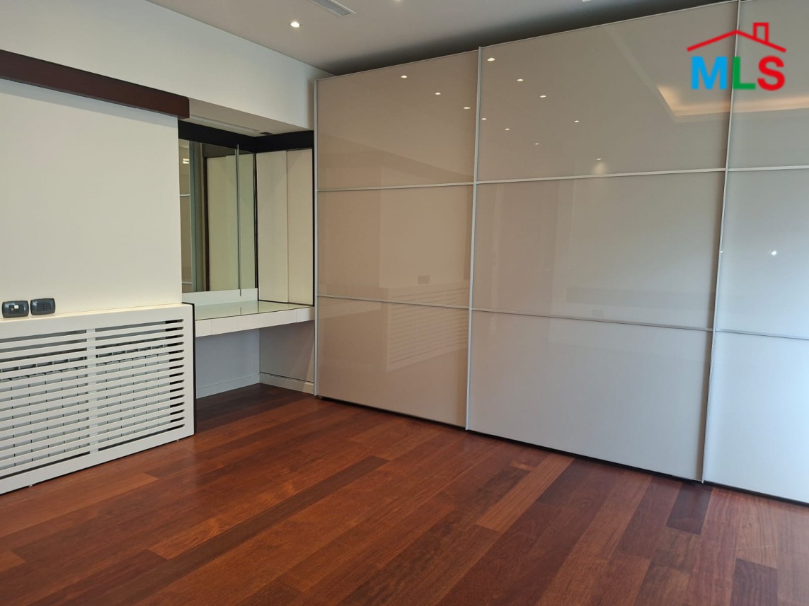 Super Deluxe Renovated Apartment For Sale in Prime Location in Verdun, Beirut