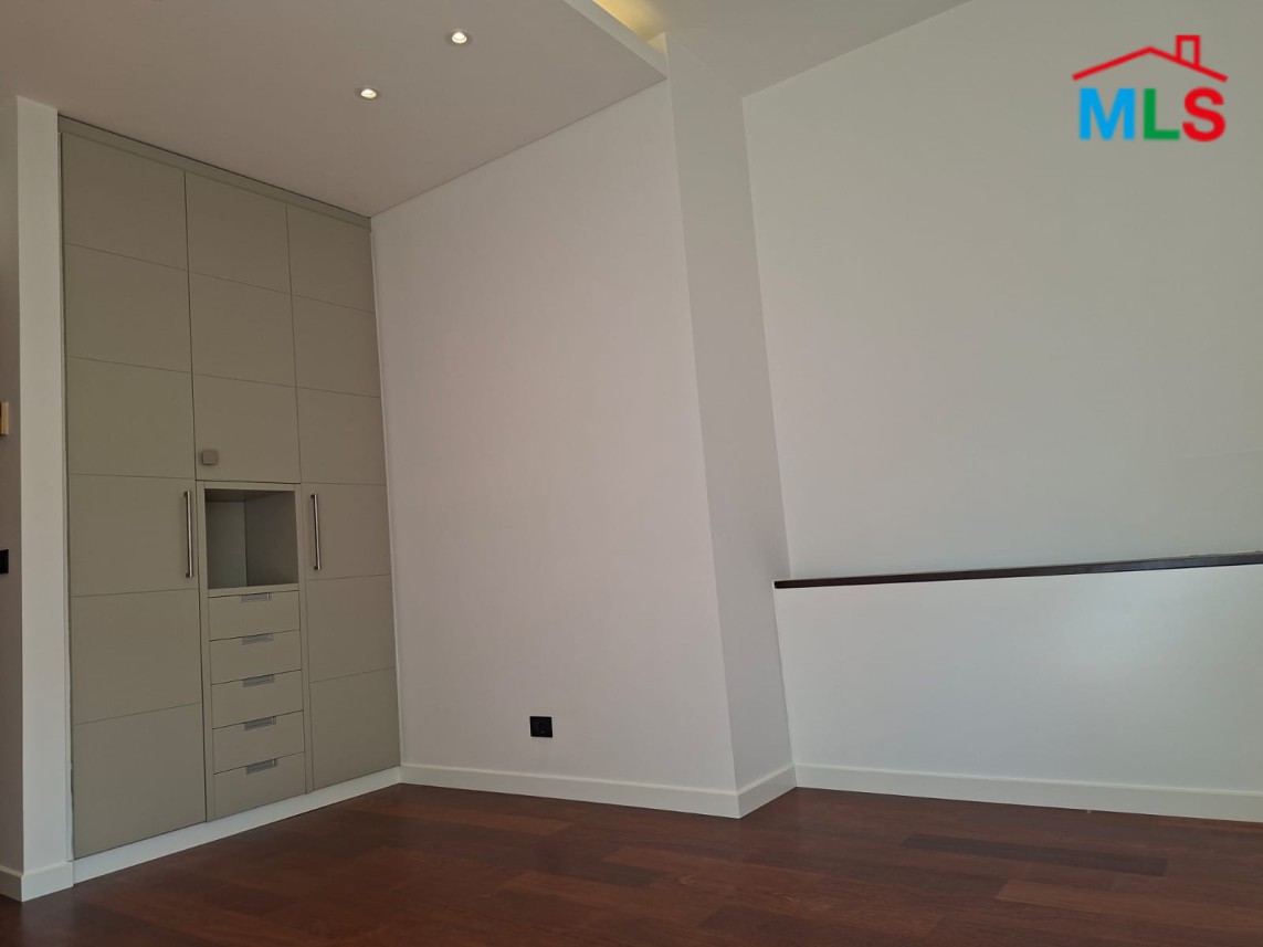 Super Deluxe Renovated Apartment For Sale in Prime Location in Verdun, Beirut