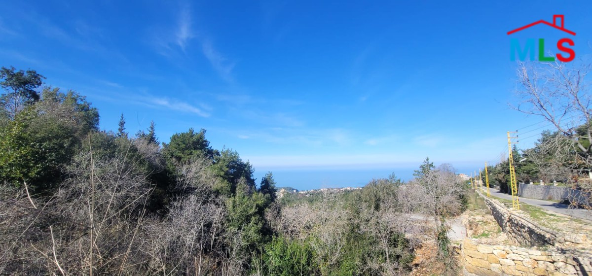 A 1,410 SQM Land For Sale in Azra