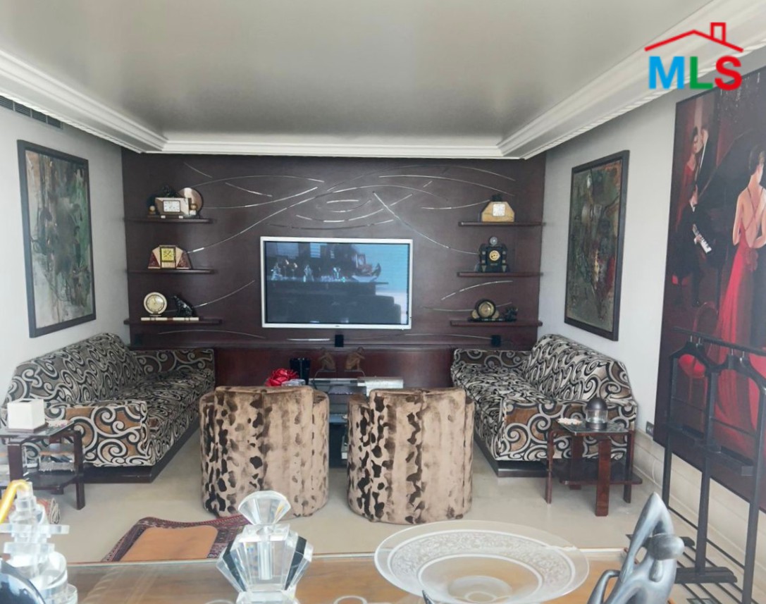 Apartment with Rooftop Terraces For Sale in Verdun, Beirut
