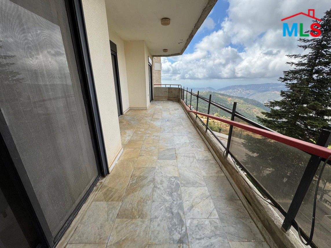 An Apartment For Sale in Qornayel, Baabda