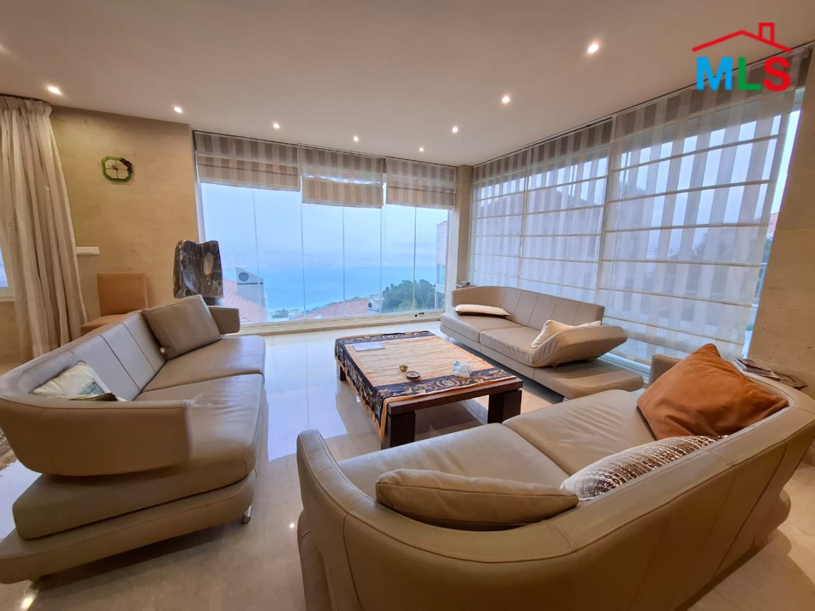 Exclusive ! High-End Apartment with Panoramic Sea View For Sale in Adma