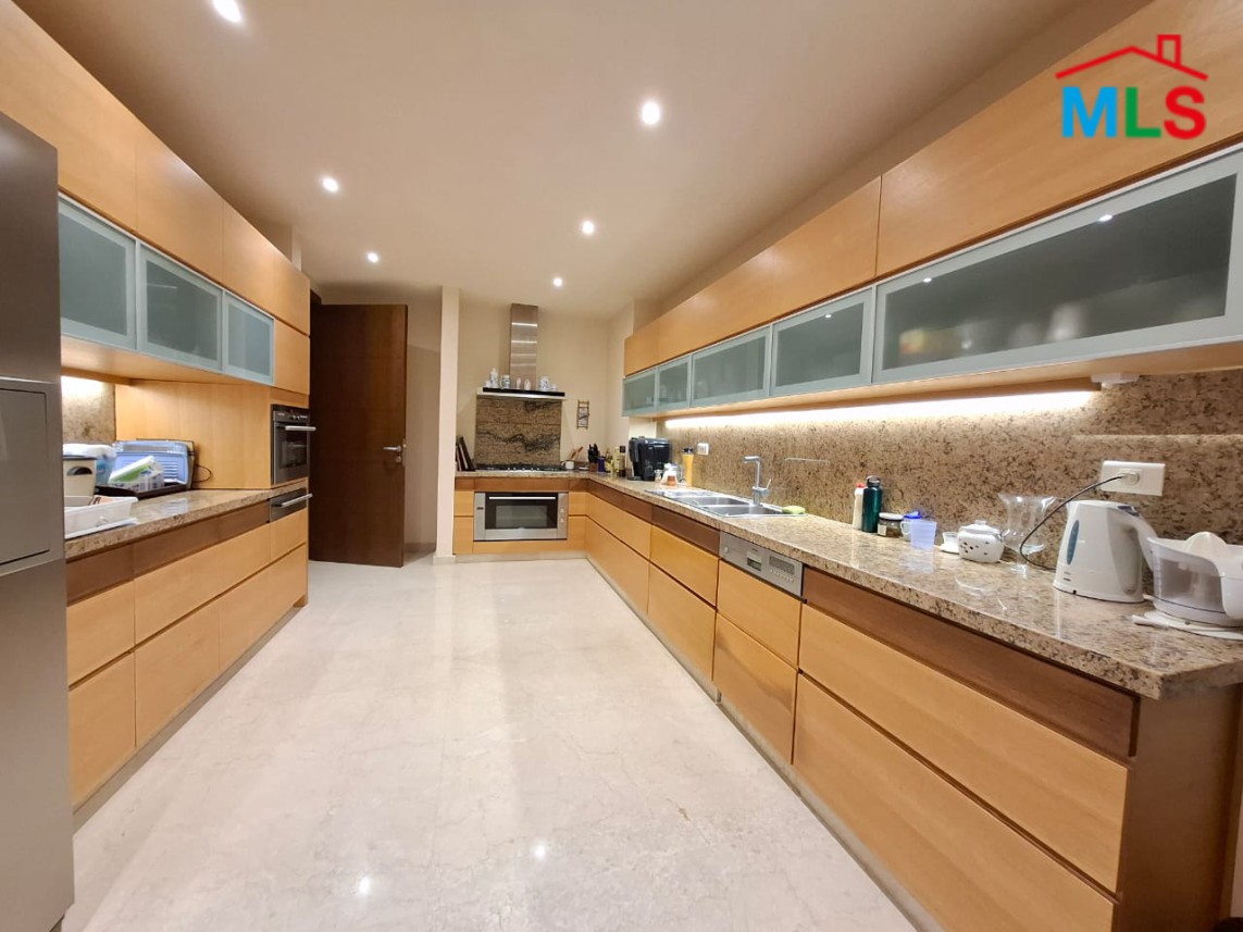 Exclusive ! High-End Apartment with Panoramic Sea View For Sale in Adma