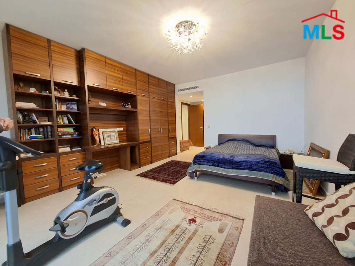 Exclusive ! High-End Apartment with Panoramic Sea View For Sale in Adma