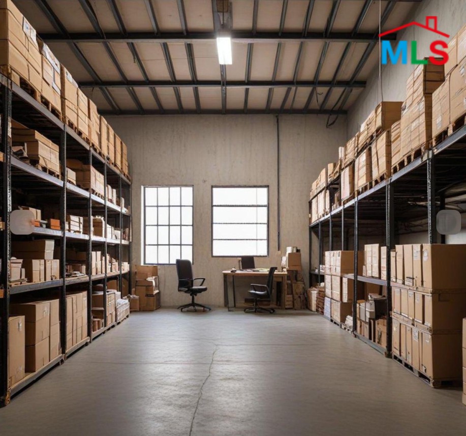 270 SQM Ready to Move-in Warehouse For Sale in Achrafieh, Geitawi