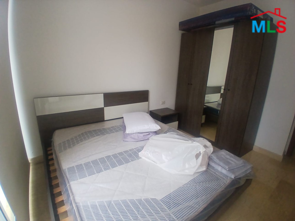3-Bedroom Apartment For Sale in Ain El Mreisseh, Ras Beirut