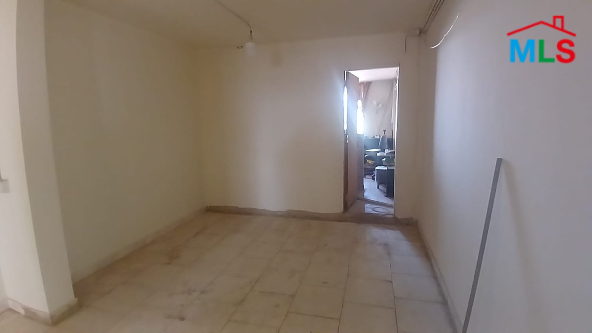 Exclusive! A 122 SQM Shop For Sale in Tilal Ain Saadeh