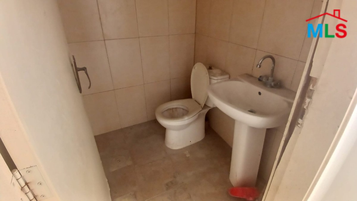 Exclusive! A 122 SQM Shop For Sale in Tilal Ain Saadeh