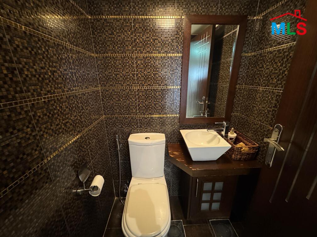 Bright Apartment For Sale in Kaskas, Beirut
