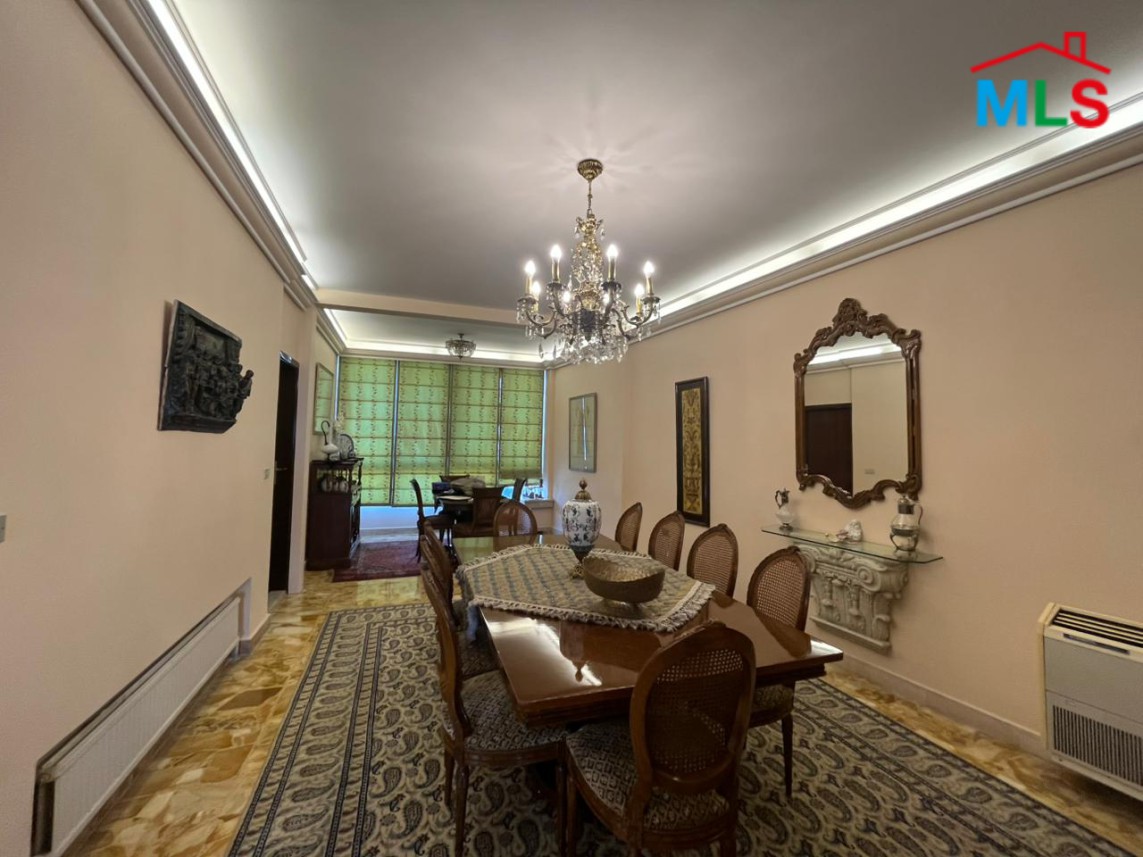 4-Bedroom Apartment with Sea View For Sale in Achrafieh, Geitawi
