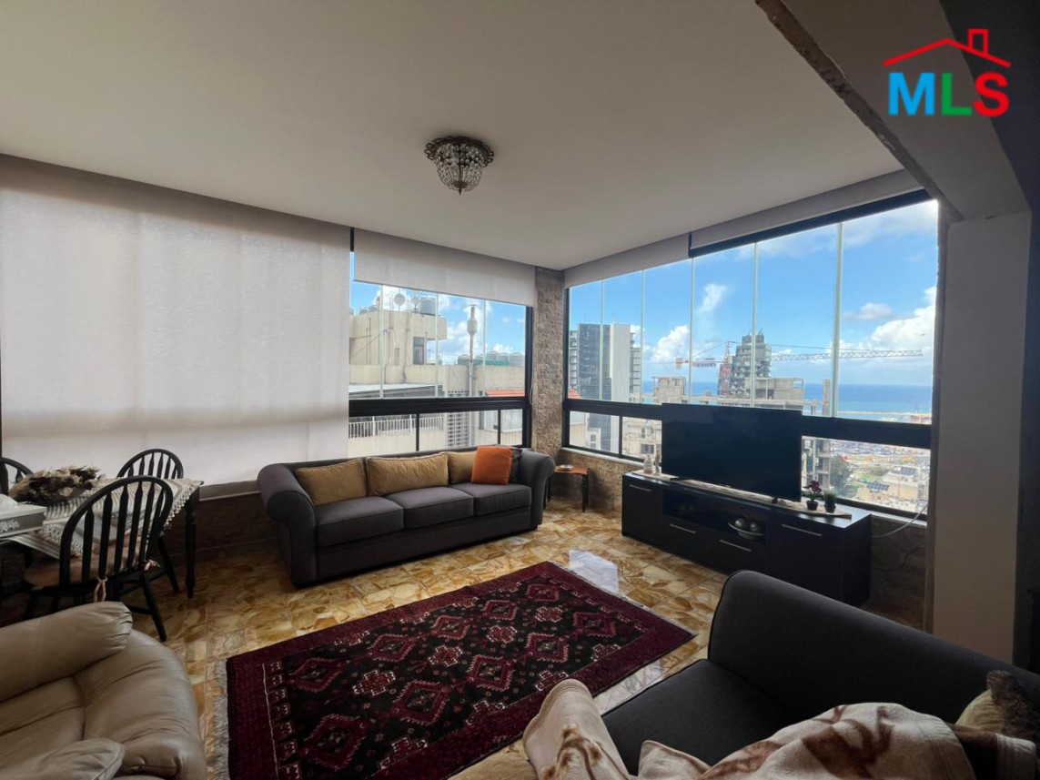 4-Bedroom Apartment with Sea View For Sale in Achrafieh, Geitawi