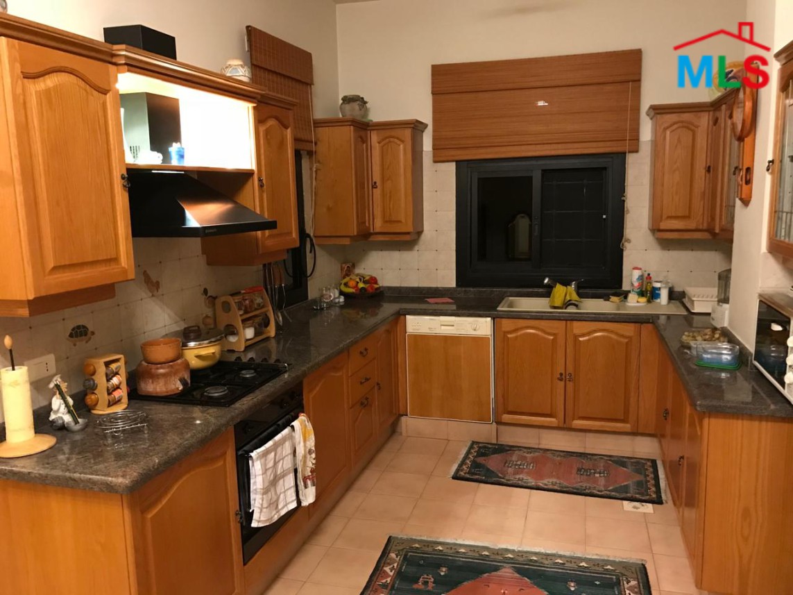 An Amazing Villa With Panoramic Sea View For Sale in Ain Saadeh