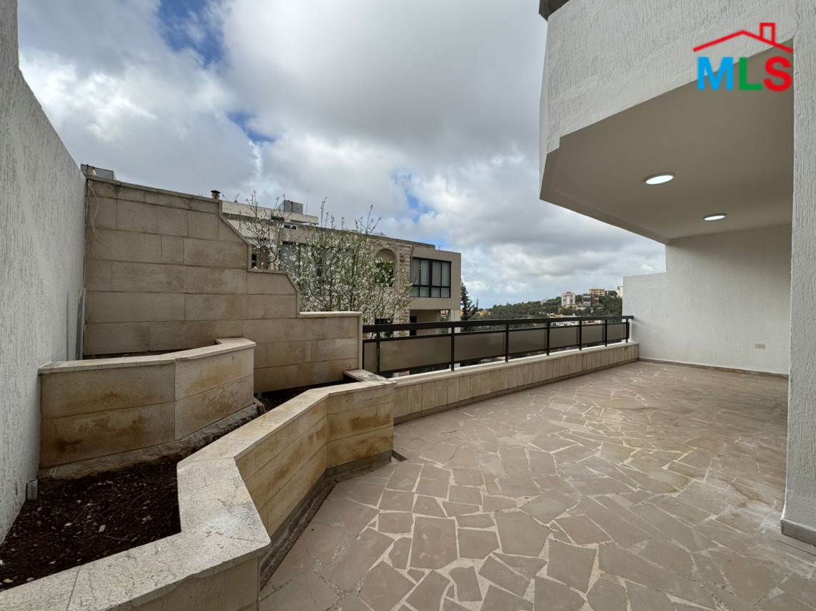 Renovated Apartment For Sale in Rabweh