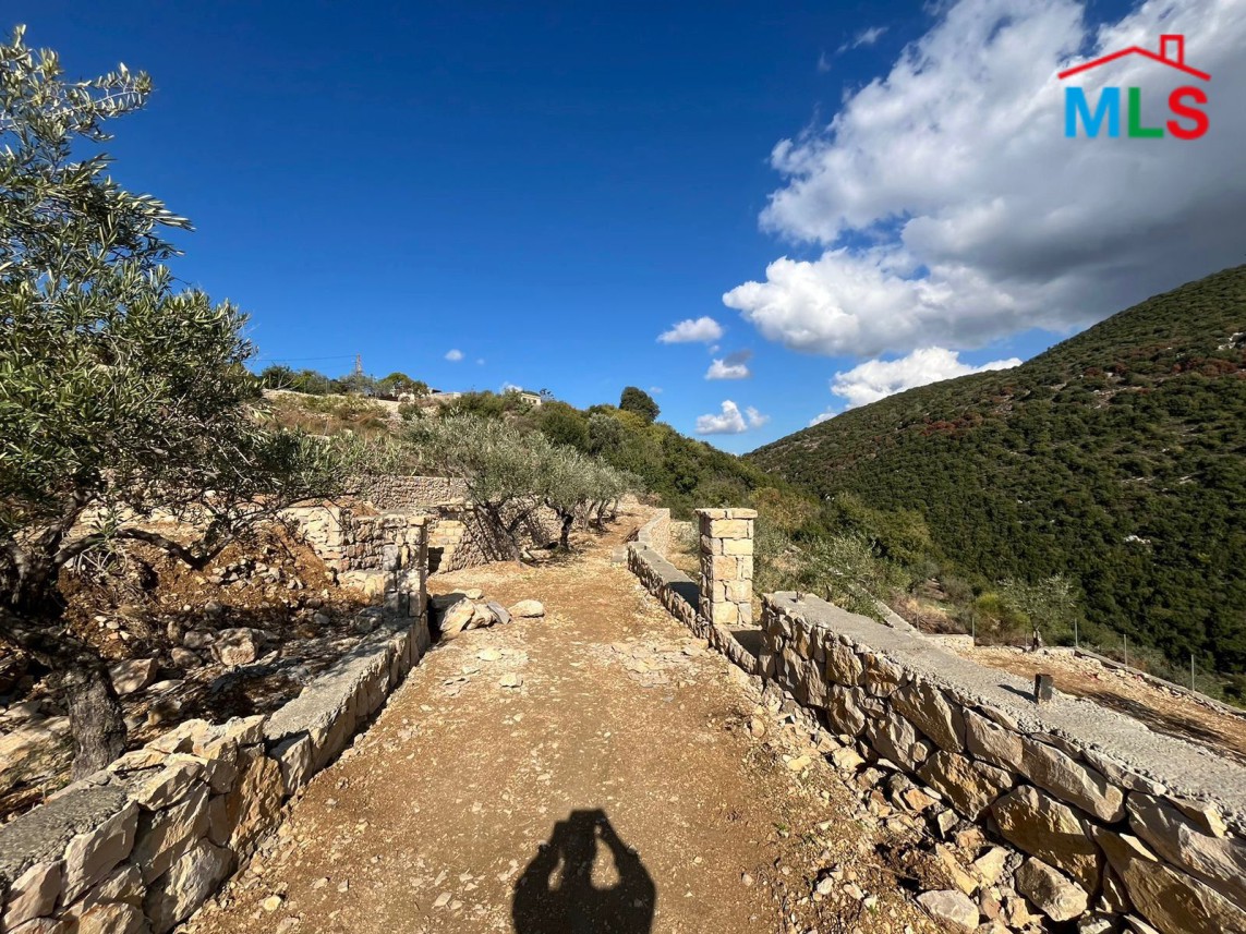 A 1,200 SQM Land For Sale in Sghar, Batroun