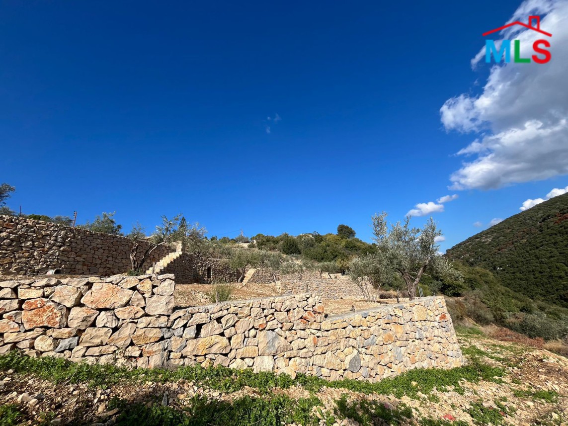 A 1,200 SQM Land For Sale in Sghar, Batroun