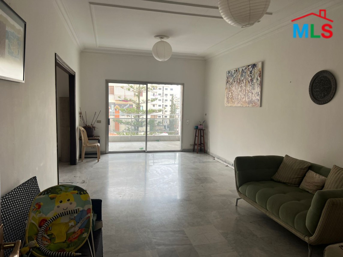 4-Bedroom Apartment For Sale in Haret Hreik