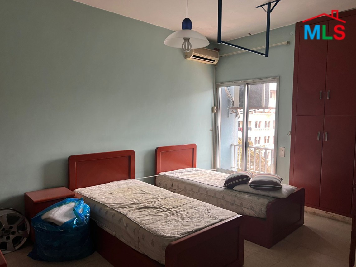 4-Bedroom Apartment For Sale in Haret Hreik