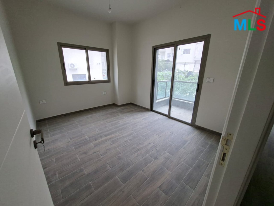 2-Bedroom Apartment For Sale in Blat, Jbeil