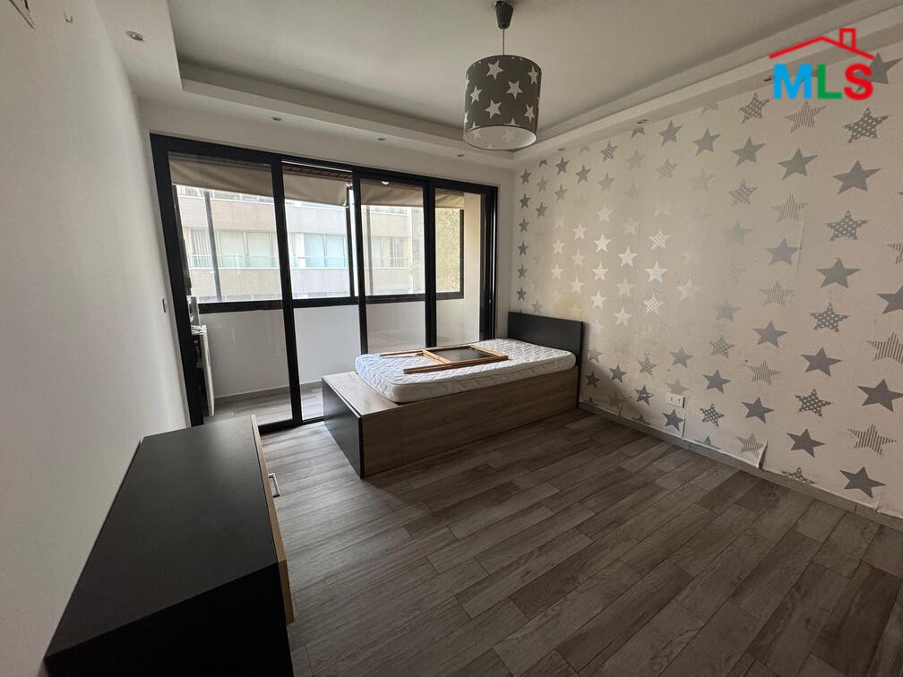 Renovated Apartment For Sale in Ras El Nabeh, Beirut