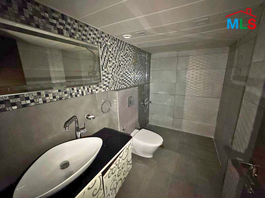 Renovated Apartment For Sale in Ras El Nabeh, Beirut