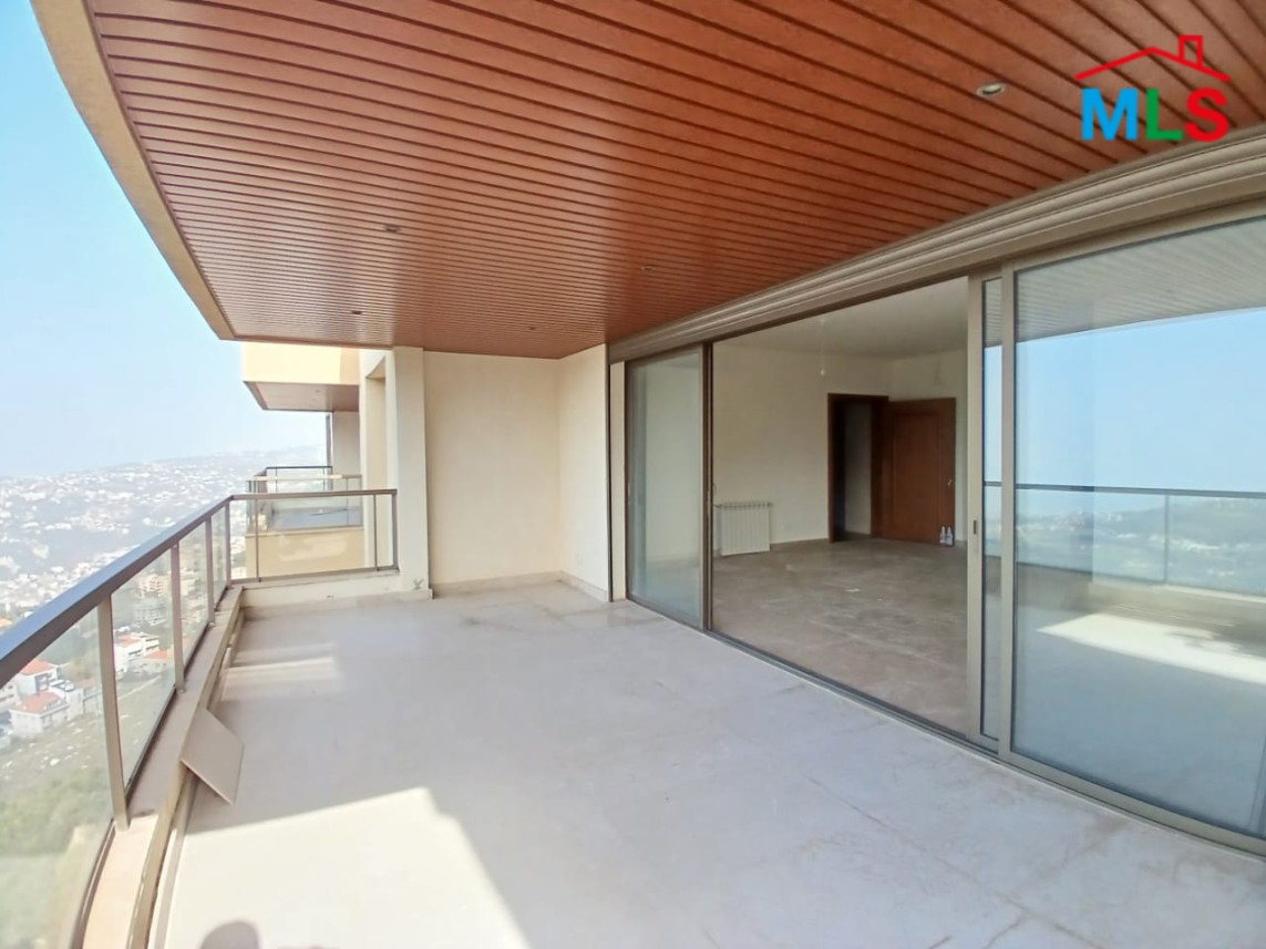 Duplex With Panoramic View For Sale in Chwaya, El Metn