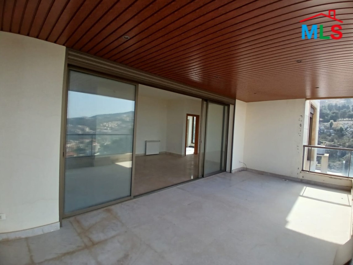 Duplex With Panoramic View For Sale in Chwaya, El Metn