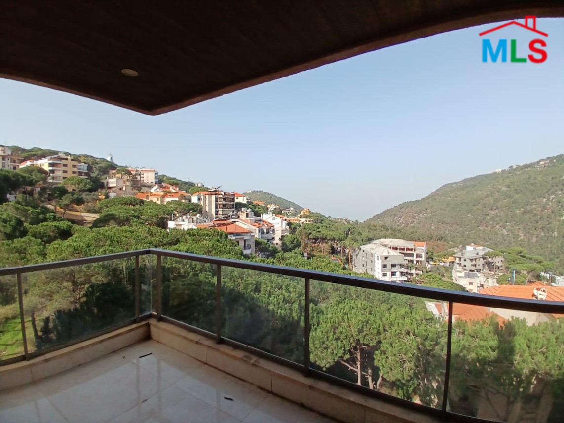 Spacious Duplex With Terrace For Sale in Baabdat