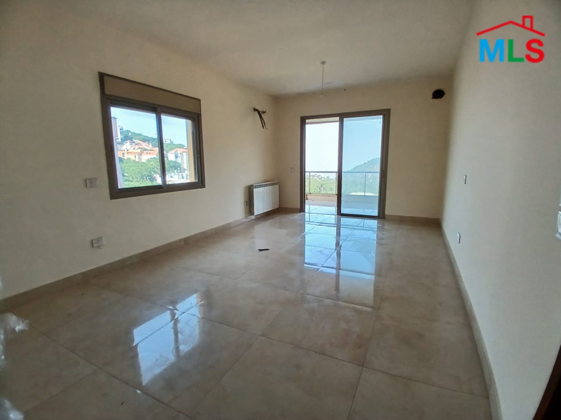 Spacious Duplex With Terrace For Sale in Baabdat