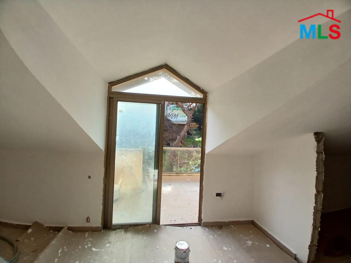Spacious Duplex With Terrace For Sale in Baabdat