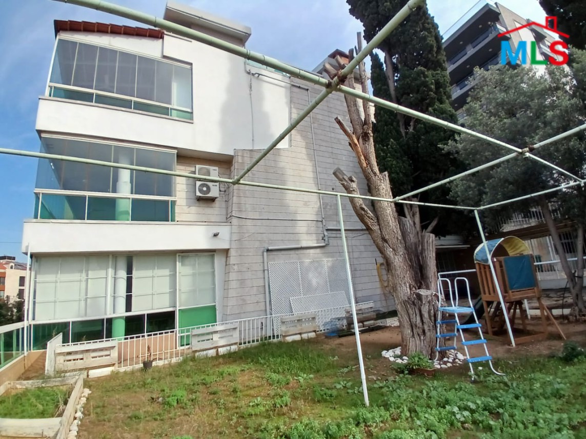 Exclusive! Spacious Villa With An Amazing Open View For Sale in Naccache