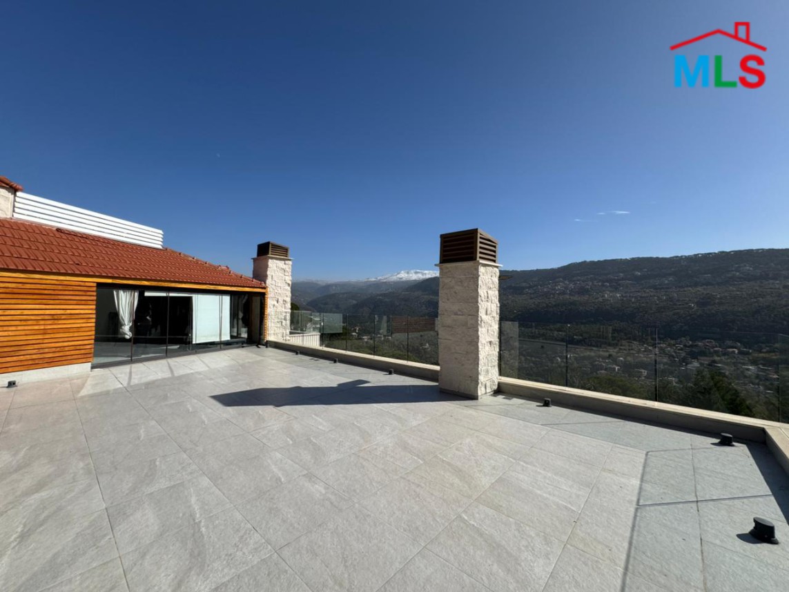 Luxurious Furnished Villa For Sale in Baabdat