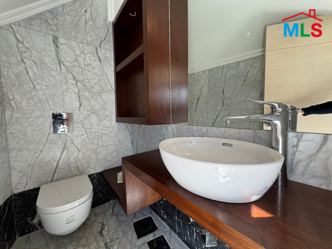 Luxurious Furnished Villa For Sale in Baabdat